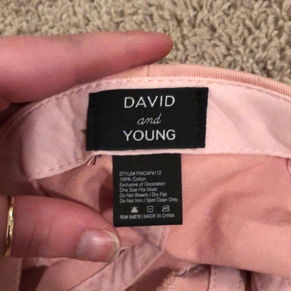 baseball hat - Picture 2 of 2